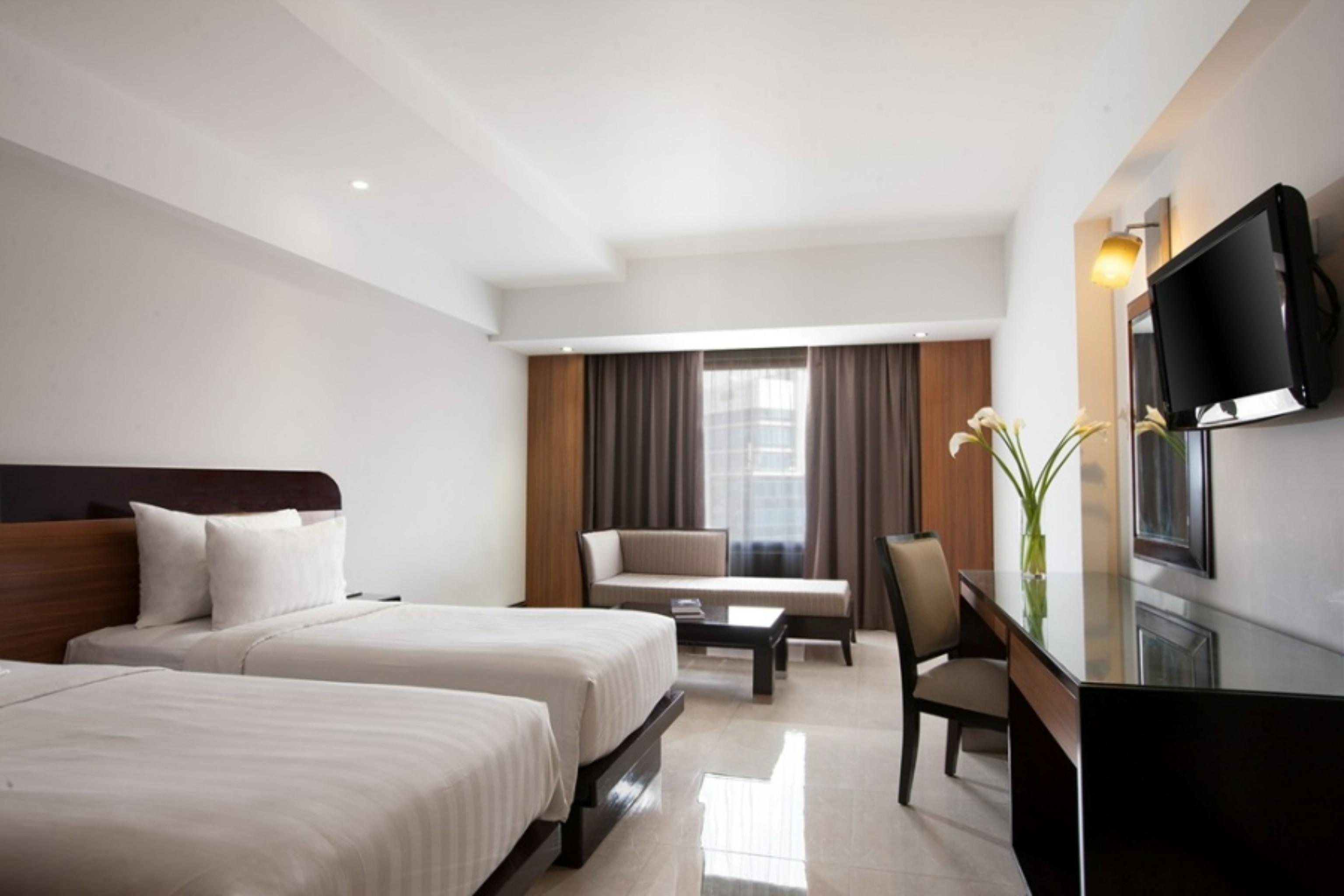 Hotel Santika Premiere Semarang Kültér fotó
