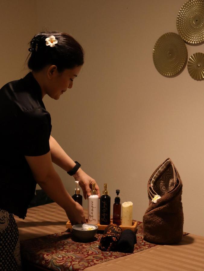 Hotel Santika Premiere Semarang Kültér fotó