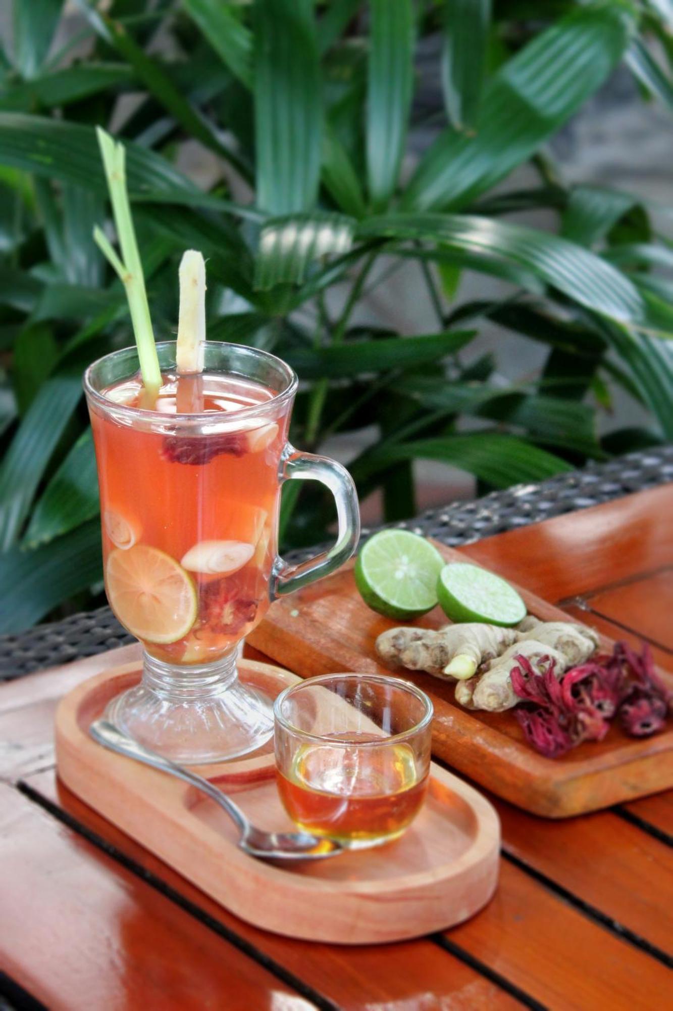 Hotel Santika Premiere Semarang Kültér fotó