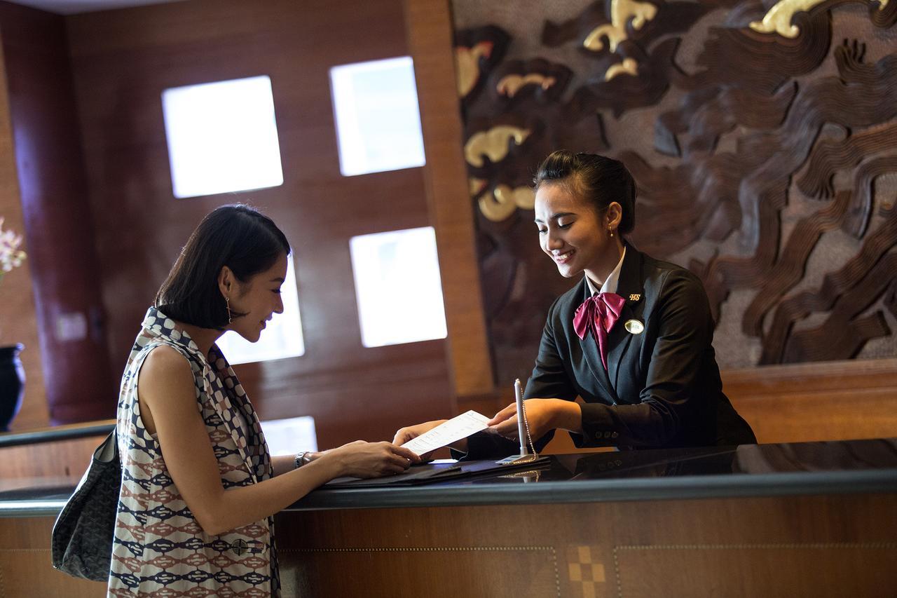 Hotel Santika Premiere Semarang Kültér fotó